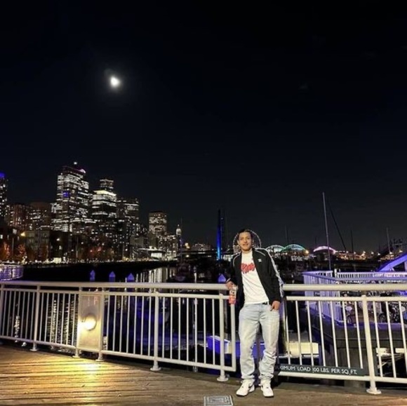 Meet your Posher, Danny - Picture 1 of 1